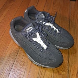 Nike Air Max 95 size 9.5